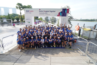 Moomoo Singapore gives back to the community at SGX Cares Bull Charge 2023