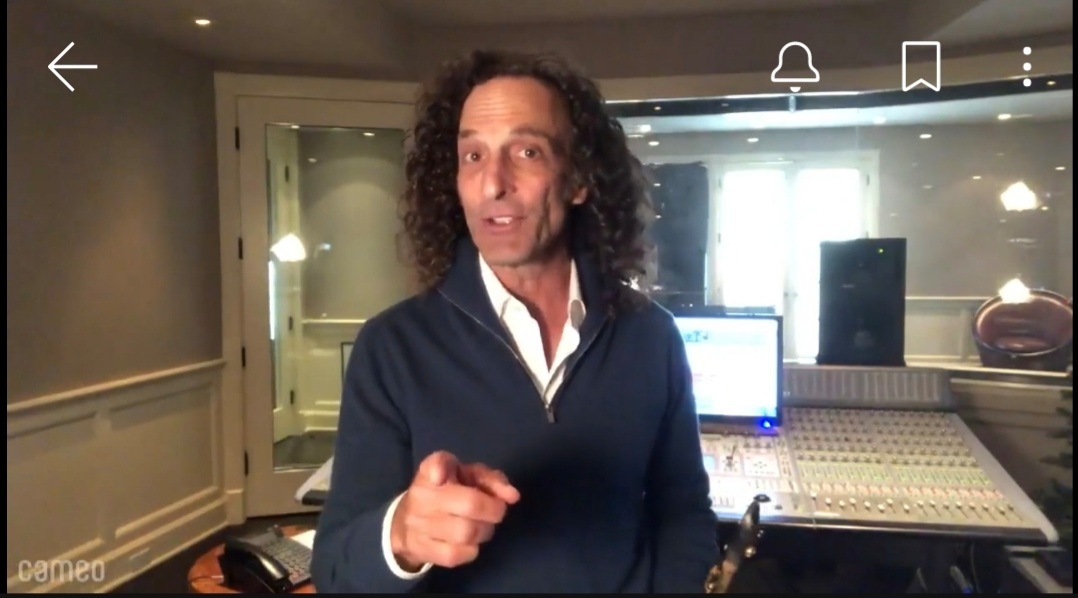 $AMC Entertainment (AMC.US)$  Moment with Kenny G for fellow APES. 🦍🦍Hodl https://www.reddit.com/r/amcstock/comments/q9yhi7/real_kenny_g_message/?utm_medium=a...