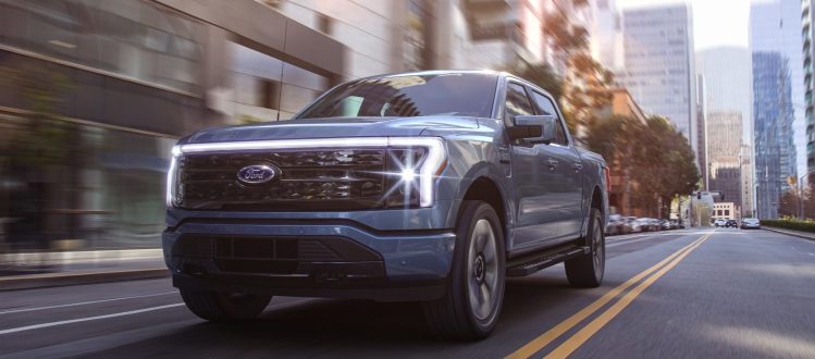 福特汽車表示，他們現在已經有將近200,000個F-150 Lightning的預訂。