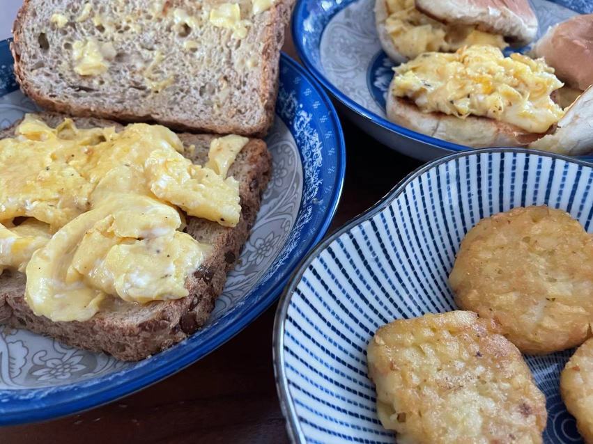 Cheessy +scamble eggs+  italian mix herb + hash brown day