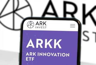 凯茜·伍德的ark etf合集接近两年低点，空头卖家可能期待反弹