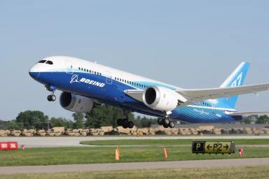 FAA to pledge more transparency from Boeing, other plane makers