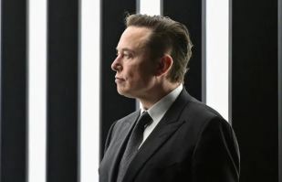 イーロン・マスク、Twitterと「Poison Pill」