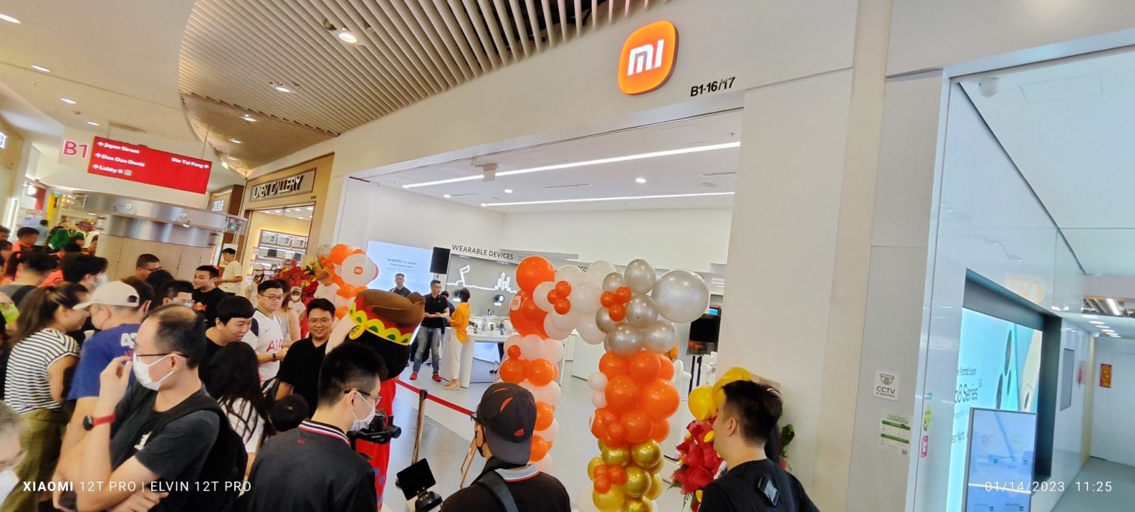 小米集团-W (01810.HK)$ 小米在新加坡裕廊坊开设另一家实体店。这是第8家实体店。 新加坡的消费情况非常积极... - moomoo 社区