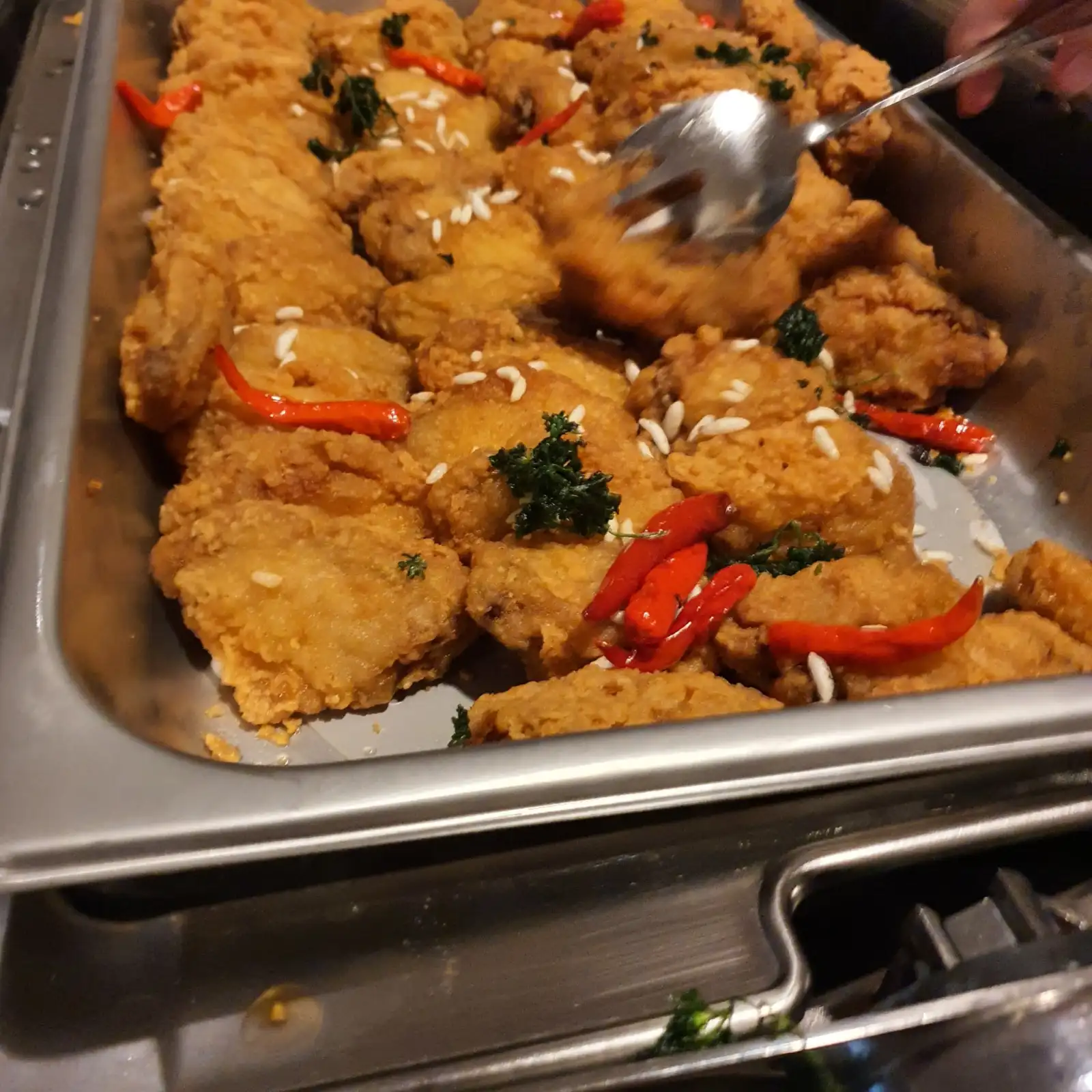 deep friend chicken wing
