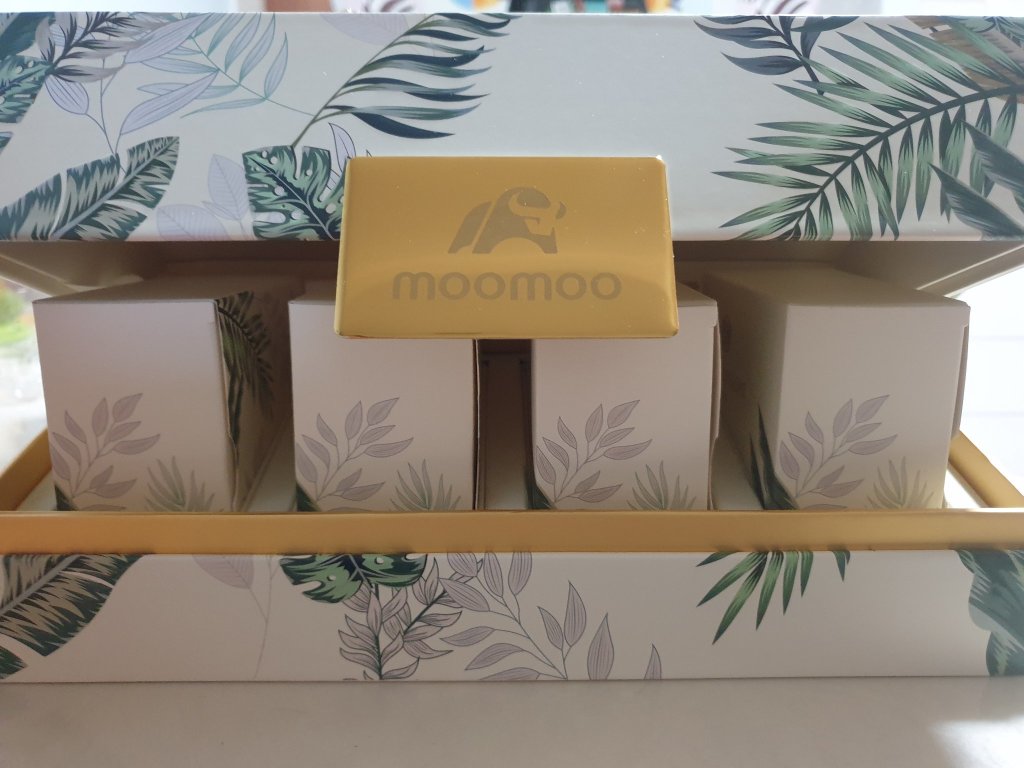Moomoo mooncake