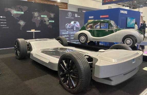 U Powerは、自動車メーカーがEV製造を加速するのに役立つスケートボードシャーシを発表しました