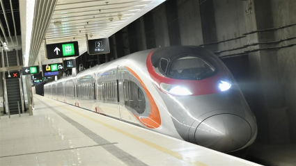 香港の高速鉄道エクスプレス・レール・リンクの長距離サービスは、土曜日から段階的に再開される予定です。