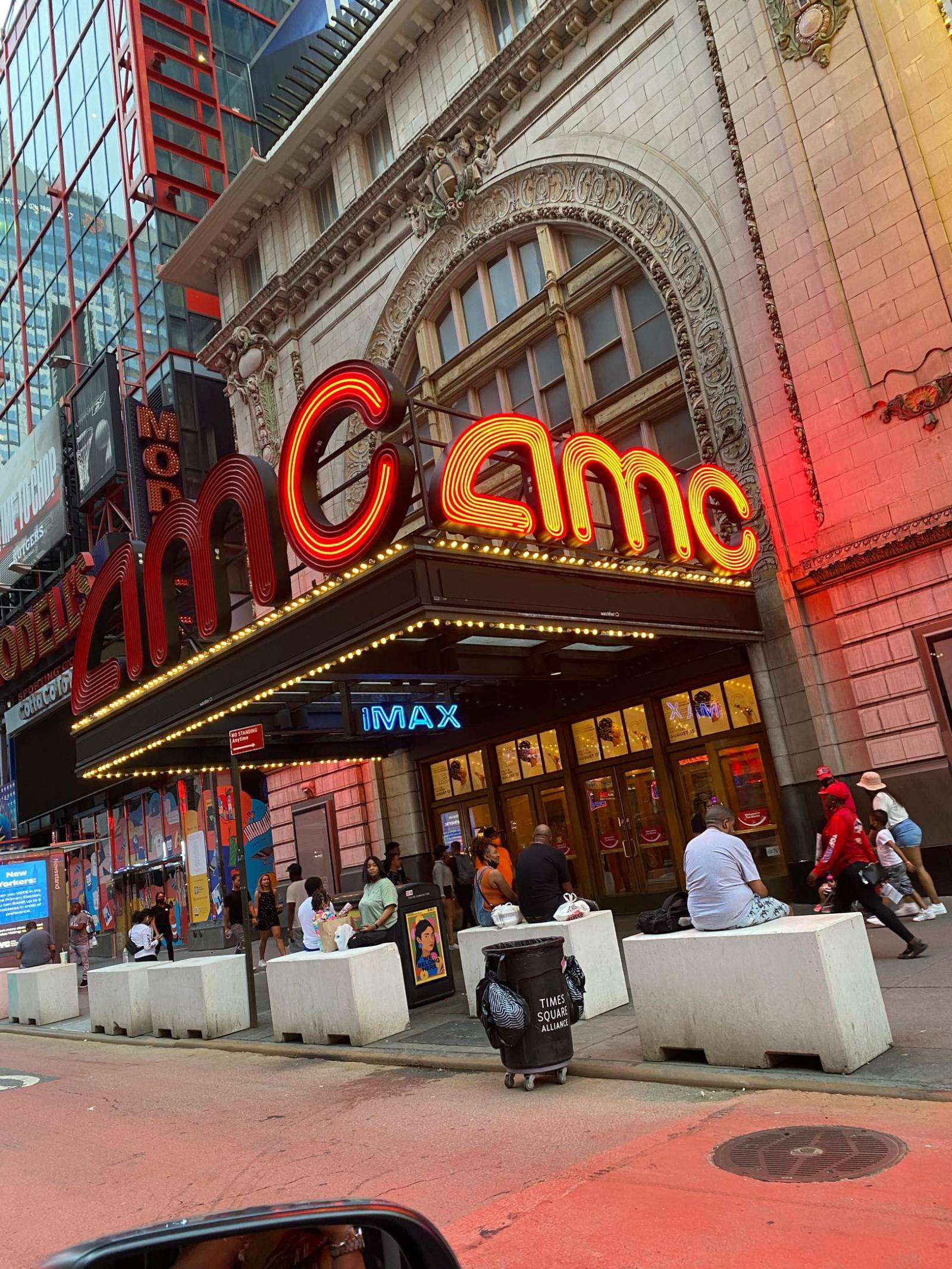 $AMC Entertainment (AMC.US)$ nyc AMC !!! gotta love my stonk