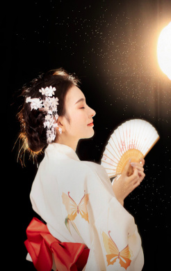 我能闻到它，你能闻到什么？新年快乐！