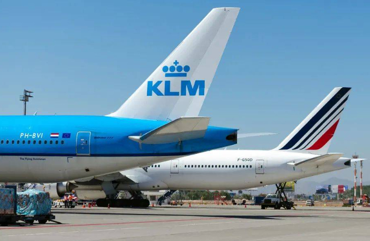 KLMオランダ航空&エアフランス サッカーボールレア（KLMオランダ