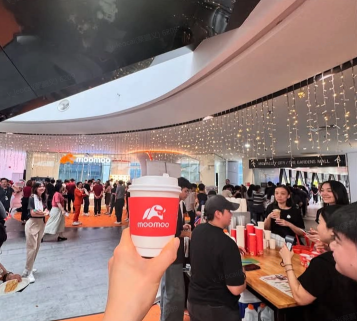🎉 moomoo体验店现已开业：让我们重温最佳社区时刻！