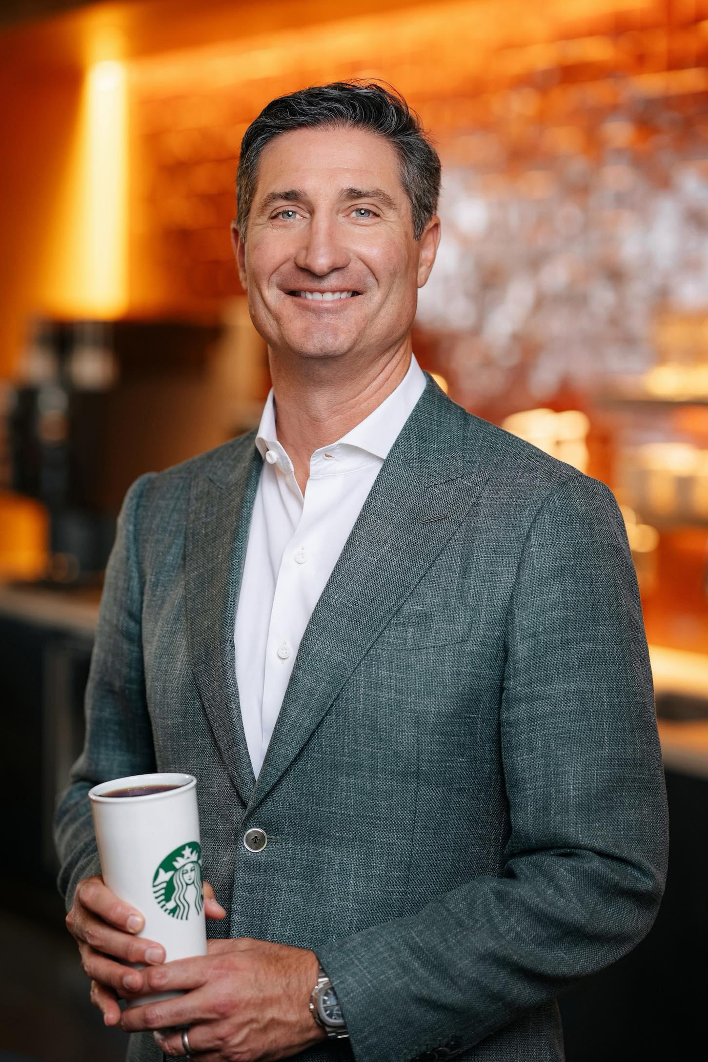 $CMG ร่วงลงมาประมาณ 45% หลังจากที่ Brian Niccol ลาออก และตอนนี้บริษัทใหม่ที่เขาไปทำงานด้วยอาจจะกลายเป็นผู้ซื้อกิจการเอง