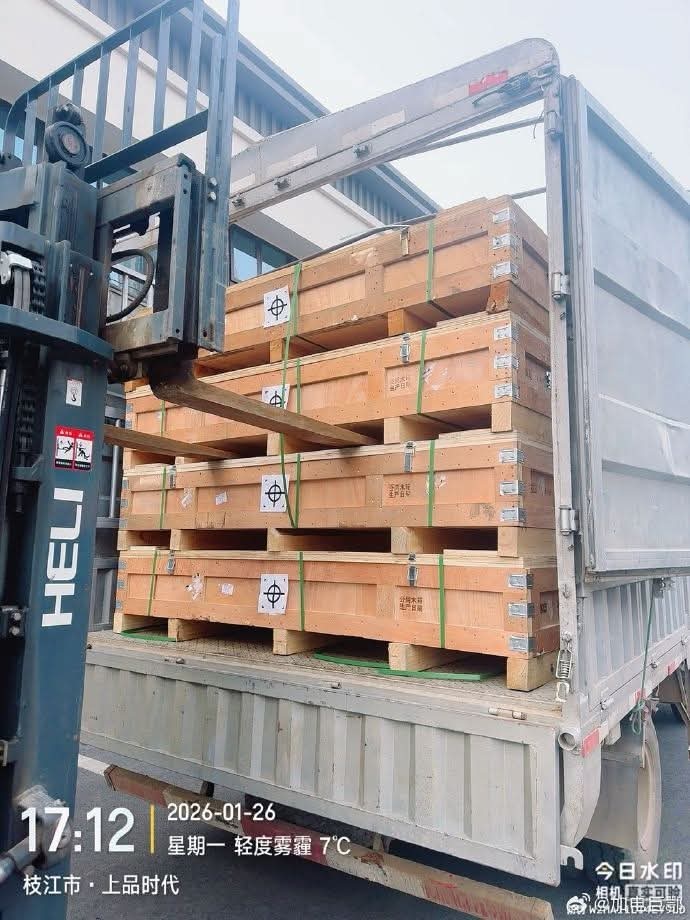 $蔚來 (NIO.US)$ 春節期間，補給和電池援助從未中斷！  即使在遊客流量高的時段，電池更換站也保持了持續的服務