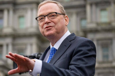 📉 金融研究报告：数据缺口与12月利率决策