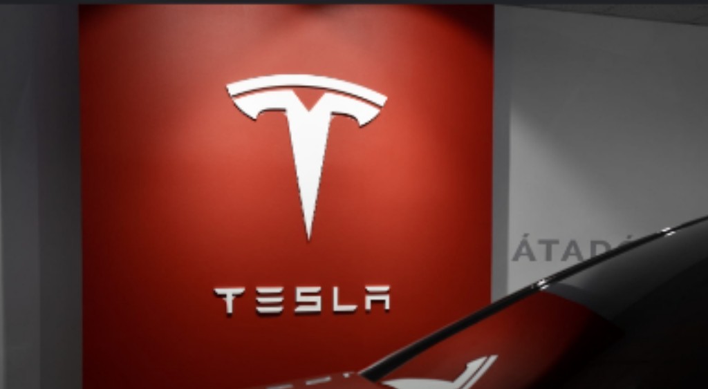 Tesla Stock Rises After Worst Day Since 2000, Brushes Off Downgrade.