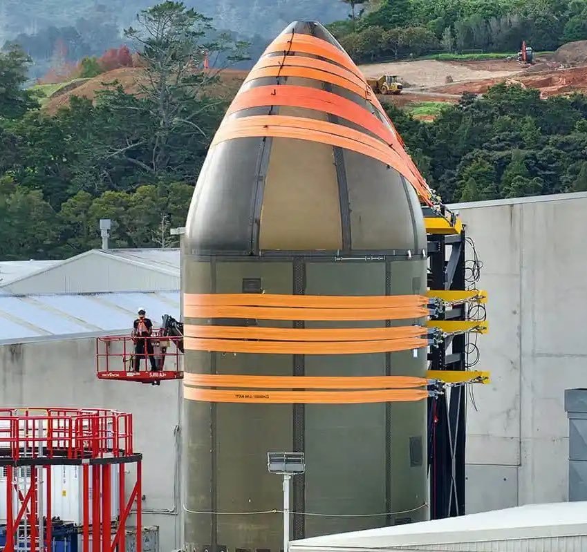 $Rocket Lab (RKLB.US)$ 链接/致谢:  [链接: x.com/Muzznzer/...] [链接: x.com/NoLifeJor...] 一些精彩的照片..