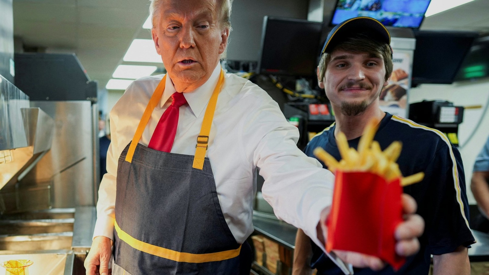 $Trump Media & Technology (DJT.US)$ Set to sell at 80 and go to sleep.  Go to McDonald's tomorrow morning and order a large spicy McDeluxe for breakfast, rinse ...