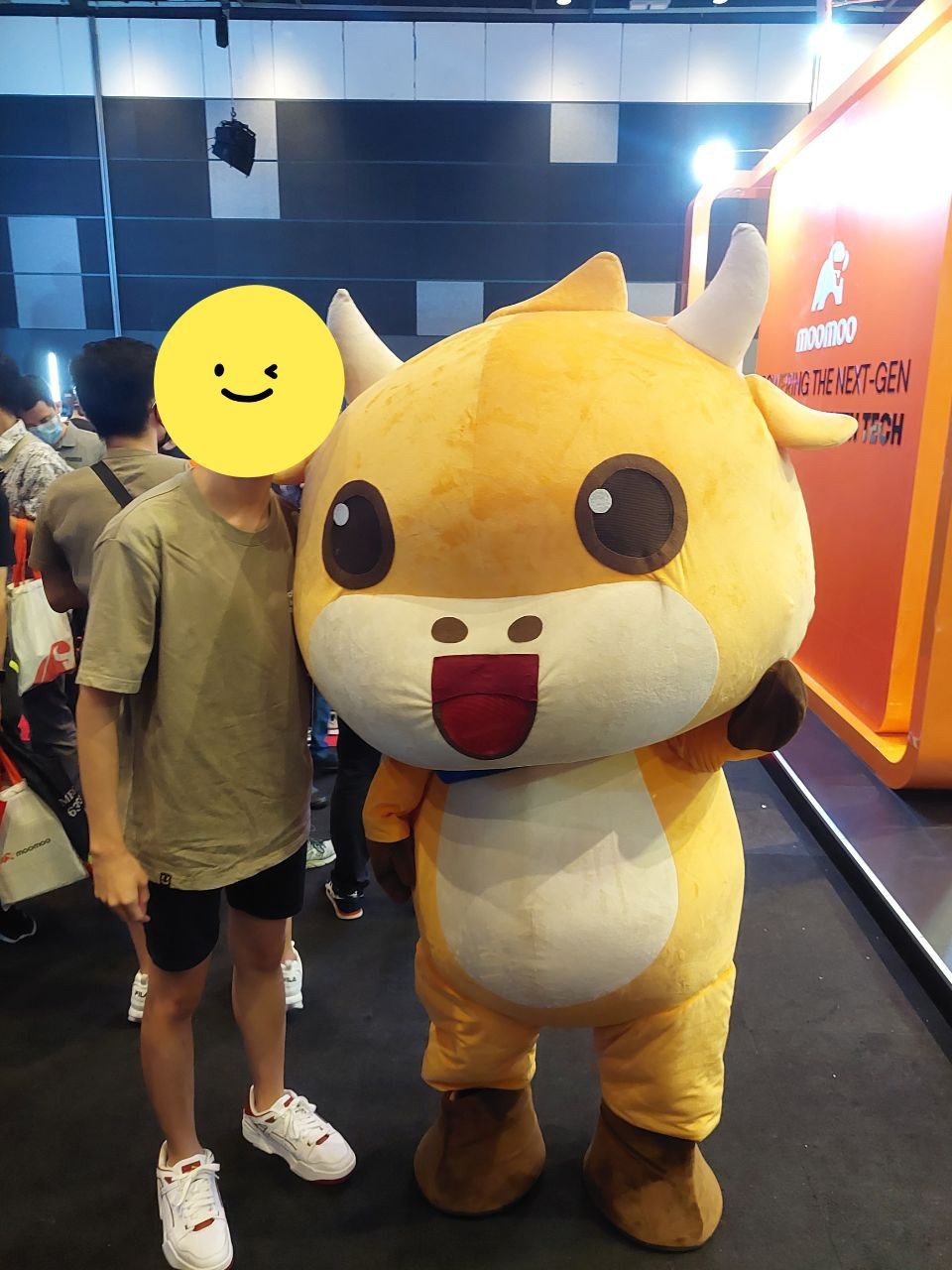 私がMoomooの写真を撮ったのは、2023年7月のSuntec CityでのMoofestでした！