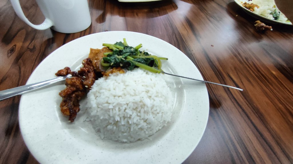 今天的第 1 筆工錢，先吃飯去