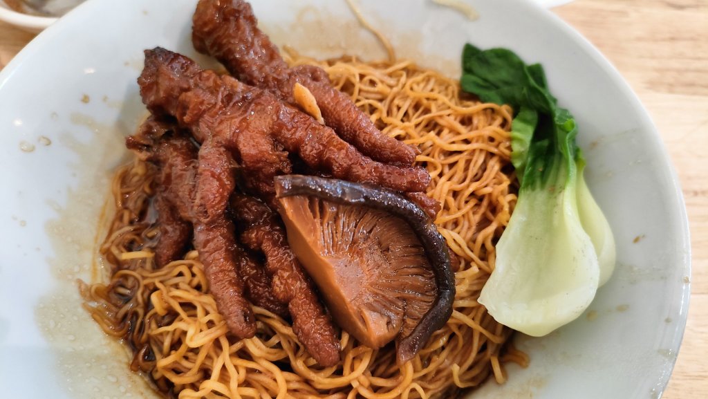第5回の給料で、少しお小遣いを持って食事をします