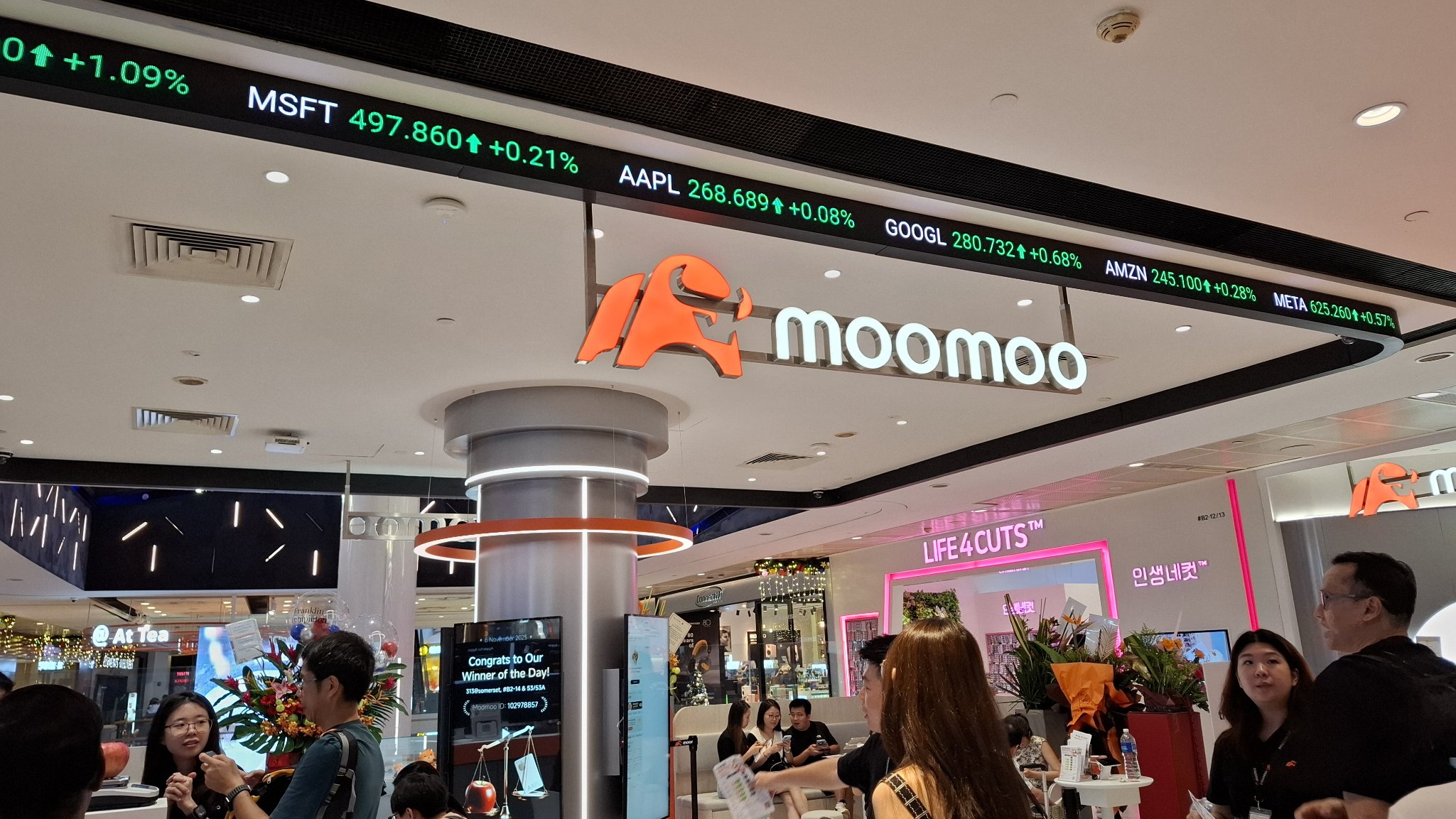 moomooが313@サマセットに新店舗をオープン - moomooコミュニティ