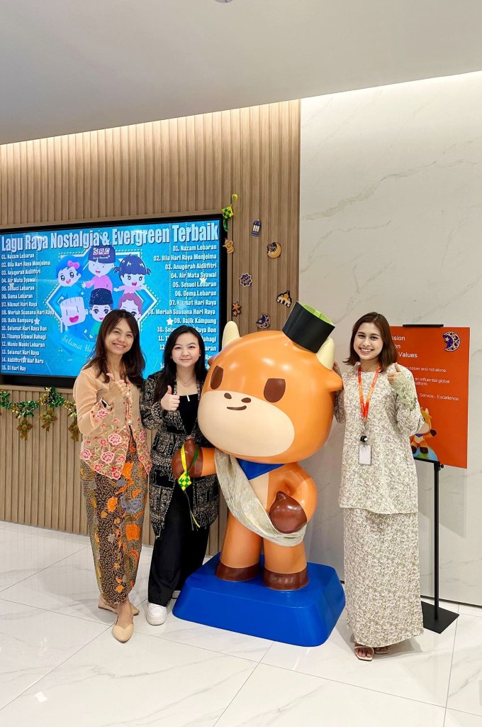 Join the moomoo Global Community!