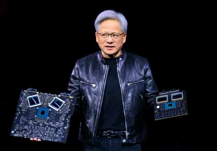 NVIDIA 首席執行官黃振英在加利科技第 130 屆畢業演講致辭 