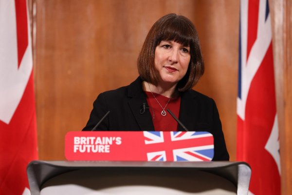 Rachel Reeves goes for growth as UK’s first female chancellor