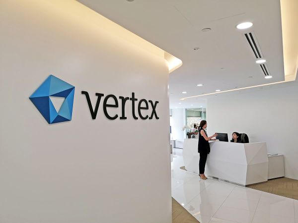 Vertex Ventures宣布配发和发行新的可赎回优先股，为未来投资提供资金