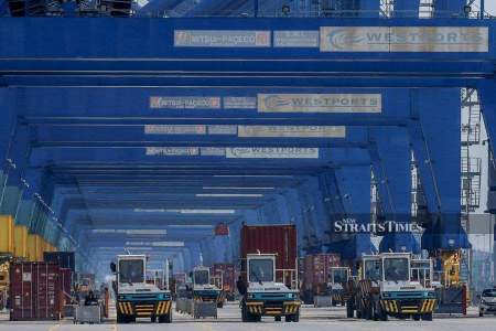 Westports Net Profit Soars to RM897.9mil in 2024