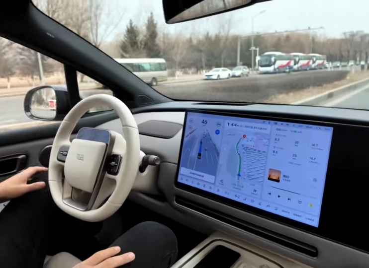 Very Impressed by China's EV/AV! 😃👍👍