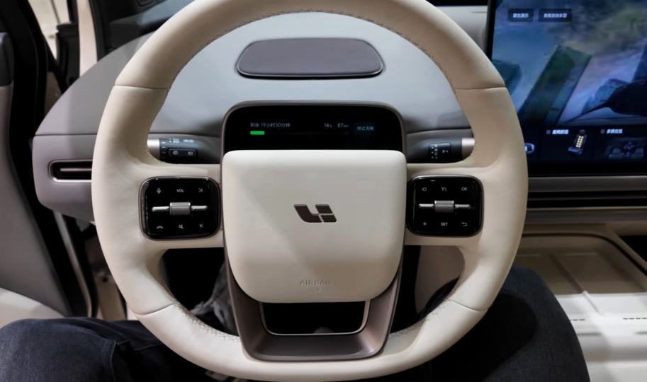 Very Impressed by China's EV/AV! 😃👍👍