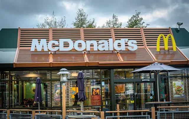 McDonald's 5 dollar meal deal is popular and high price update
