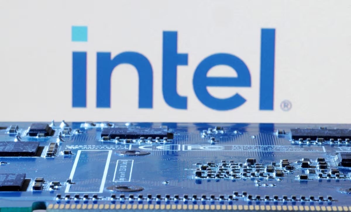 $Arm Holdings (ARM.US)$ 💡 Intel sells Arm shares - focuses on AI chip development and financial improvements $INTC $ARM  It became clear on the 13th that Intel...