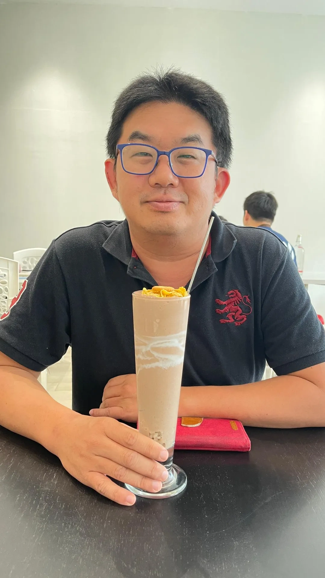 一天内跌了30％ 为什么有些股票会在一天内跌了这么多？？？？ 很多人来到股市，都是抱着要赚快钱的心态来到市场